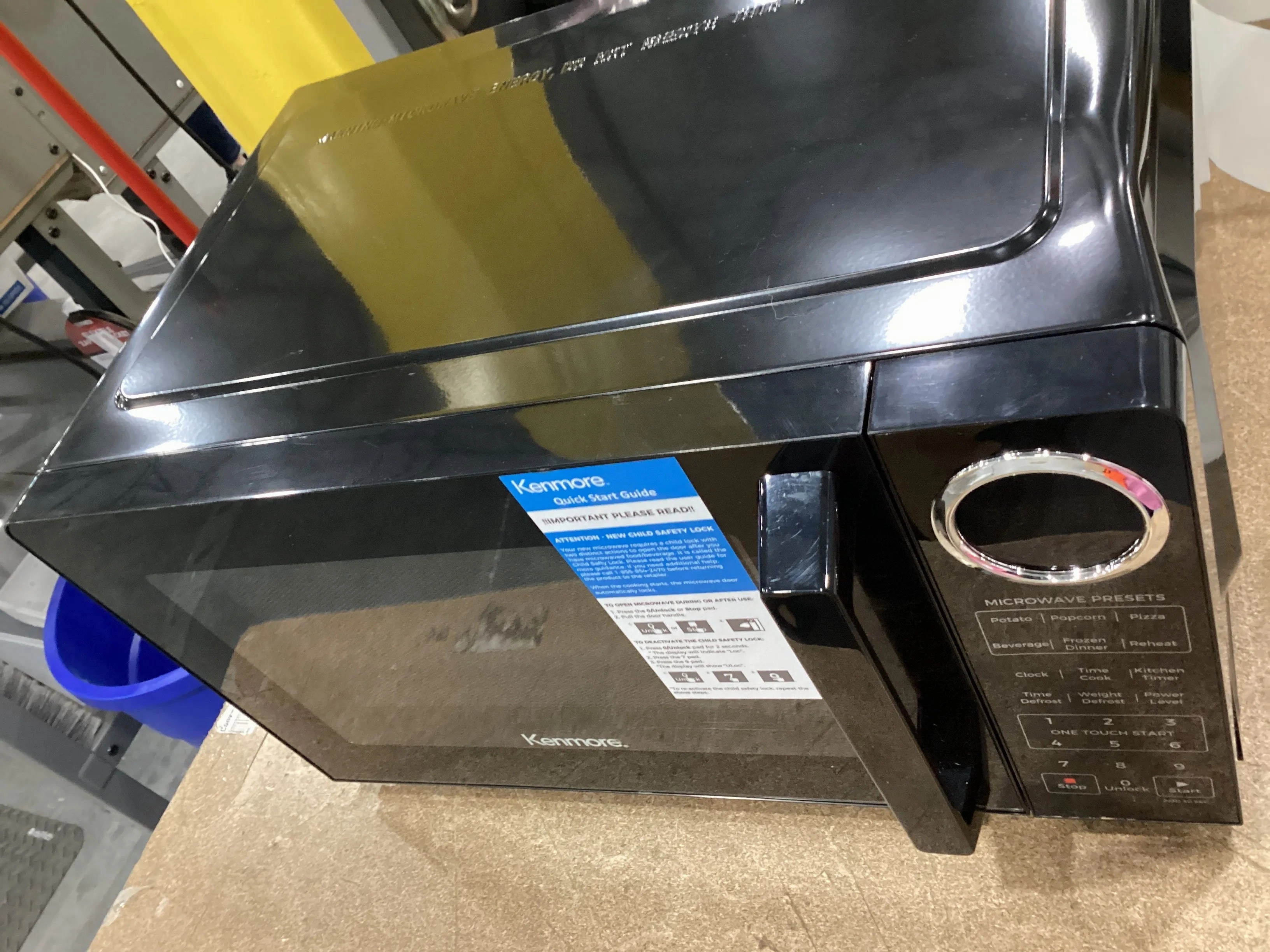 0.9 cu-ft Microwave - Black (See description)
