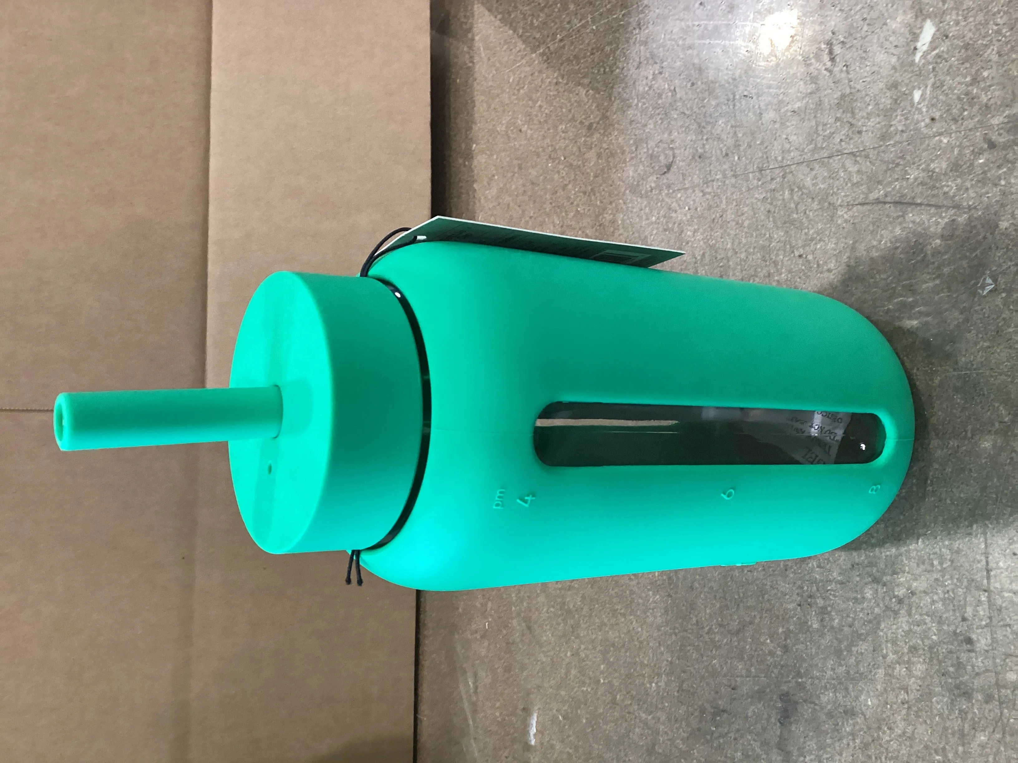 27oz Day Water Bottle Straw Cap Emerald