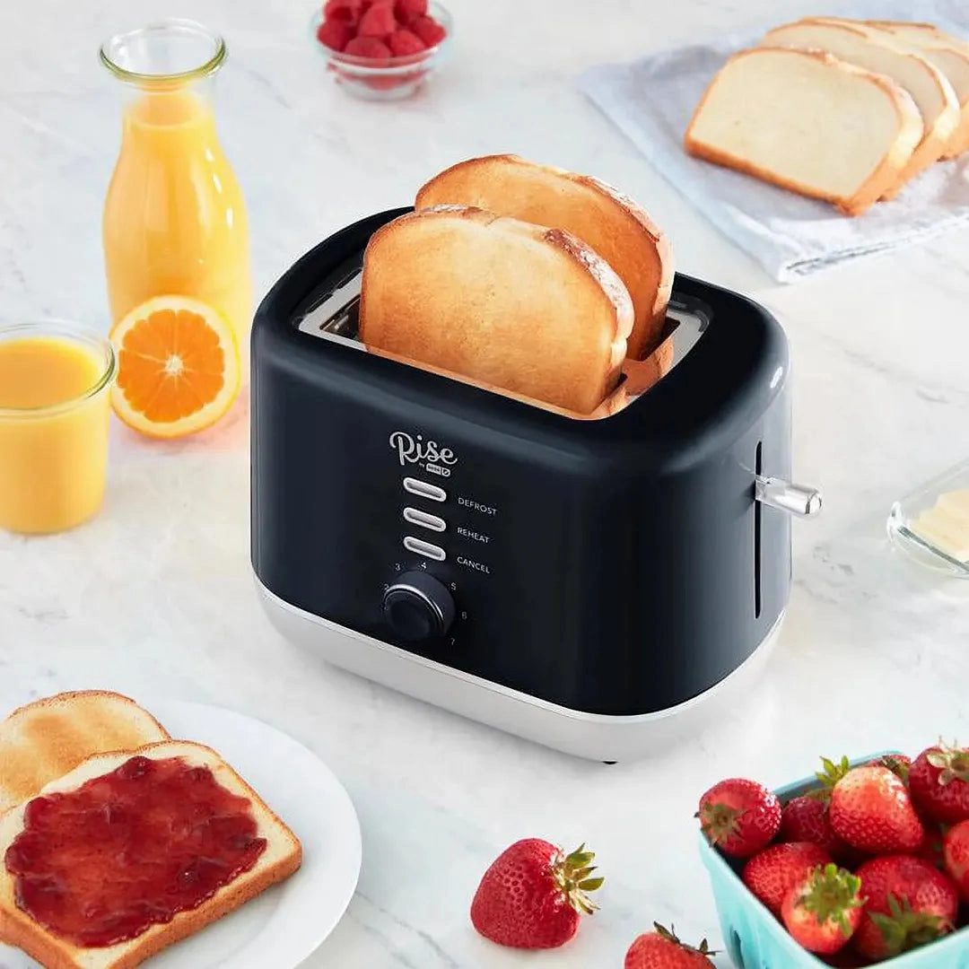 2-Slice Toaster - Black