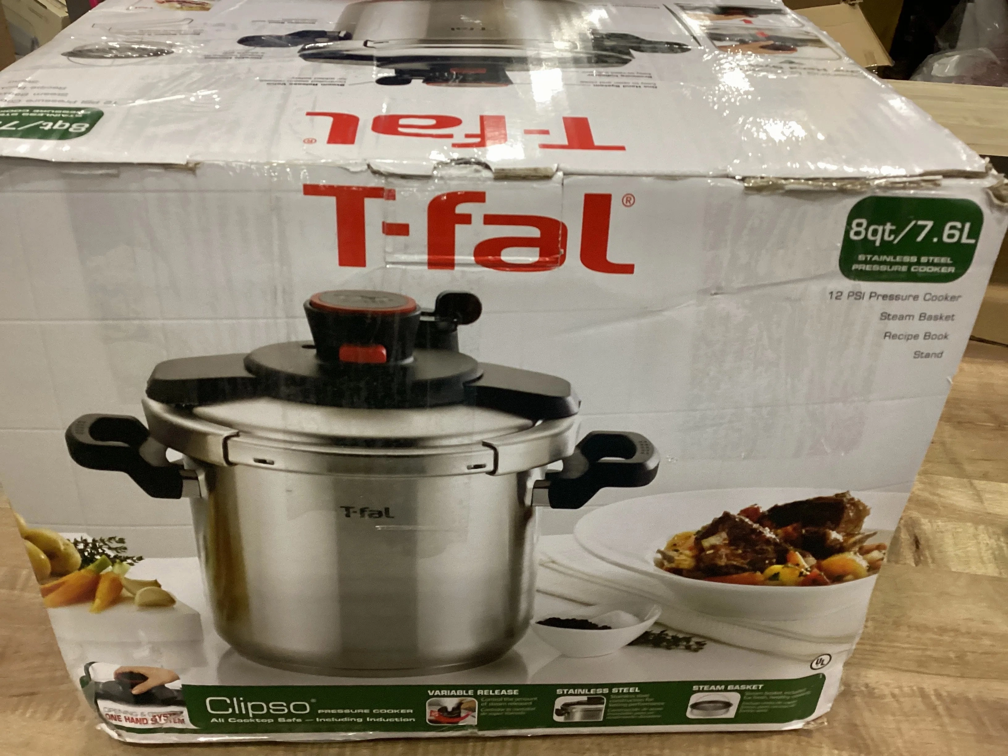 8qt Pressure Cooker With Ergonomic Handle