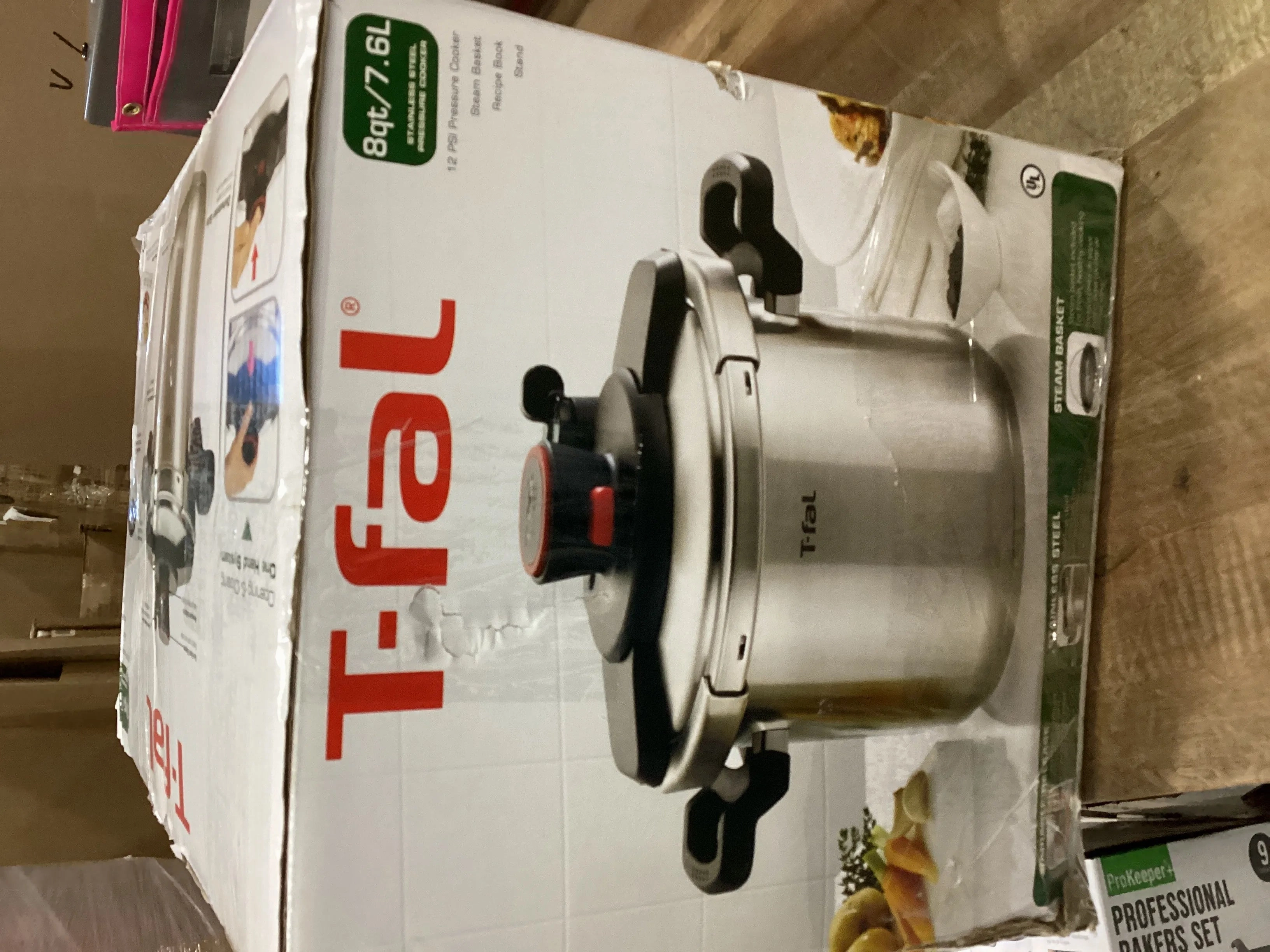 8qt Pressure Cooker With Ergonomic Handle
