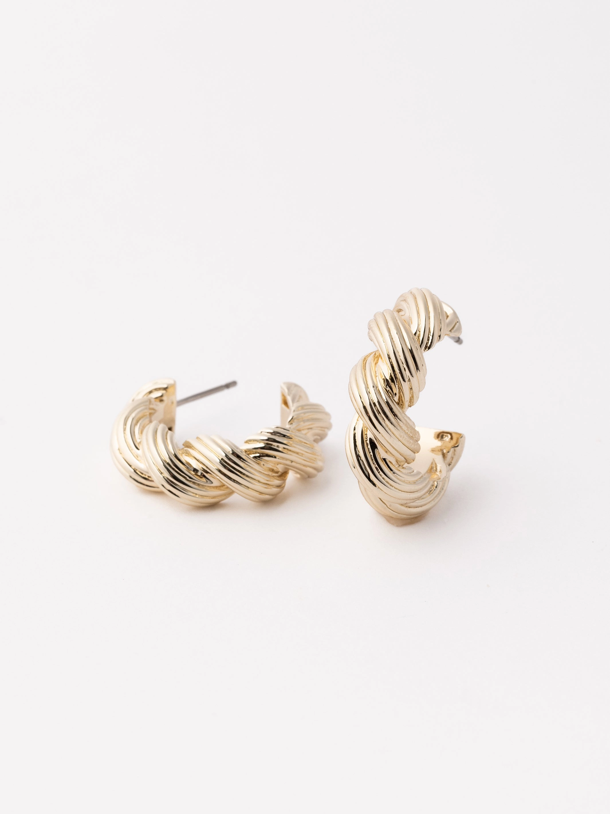 Dara Earrings