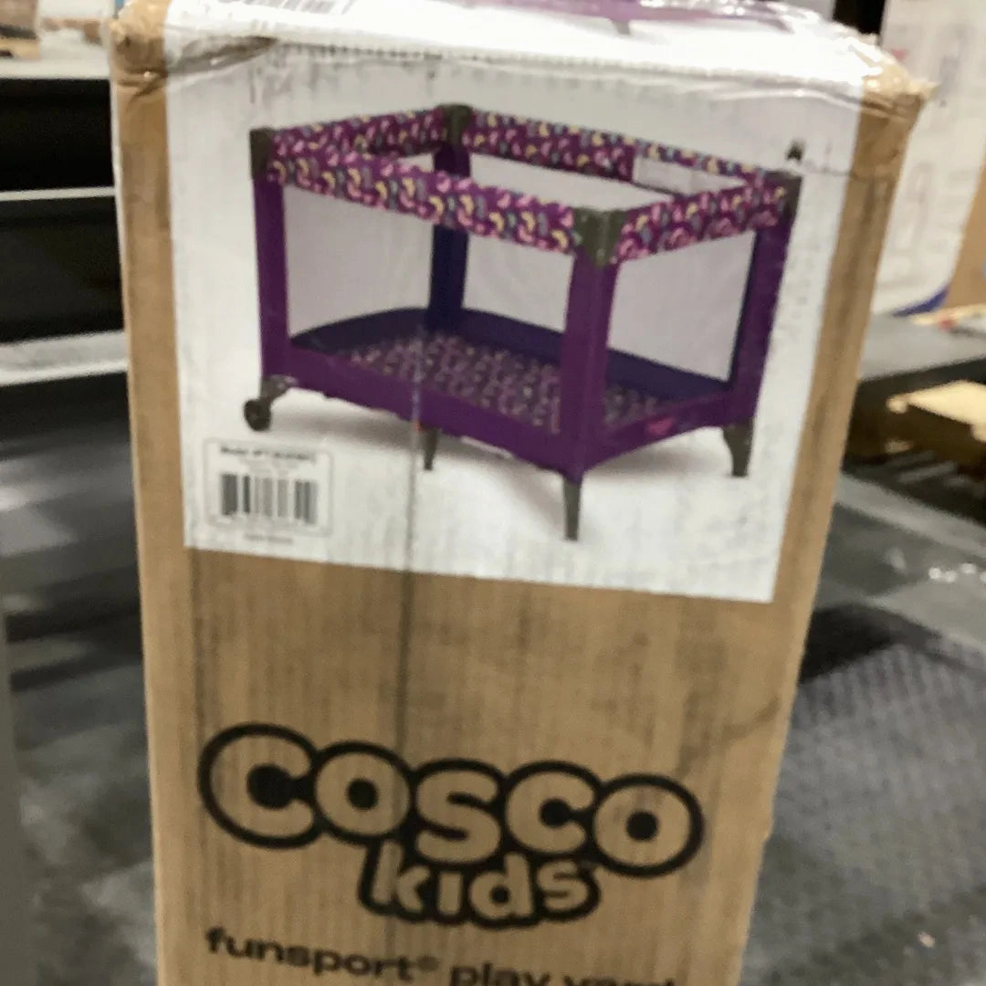 Funsport Compact Portable Playard, Butterfly Twirl