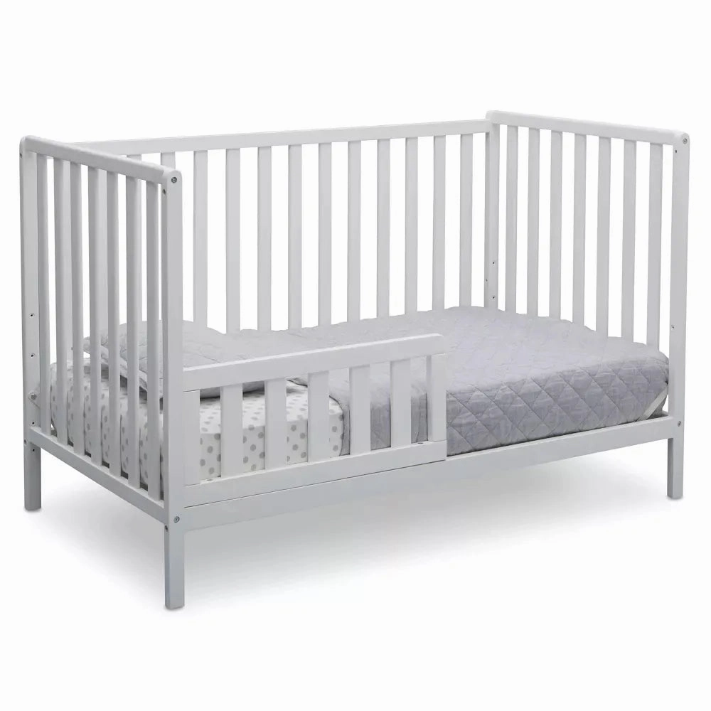 Heartland White 4-in-1 Convertible Crib - Bianca White