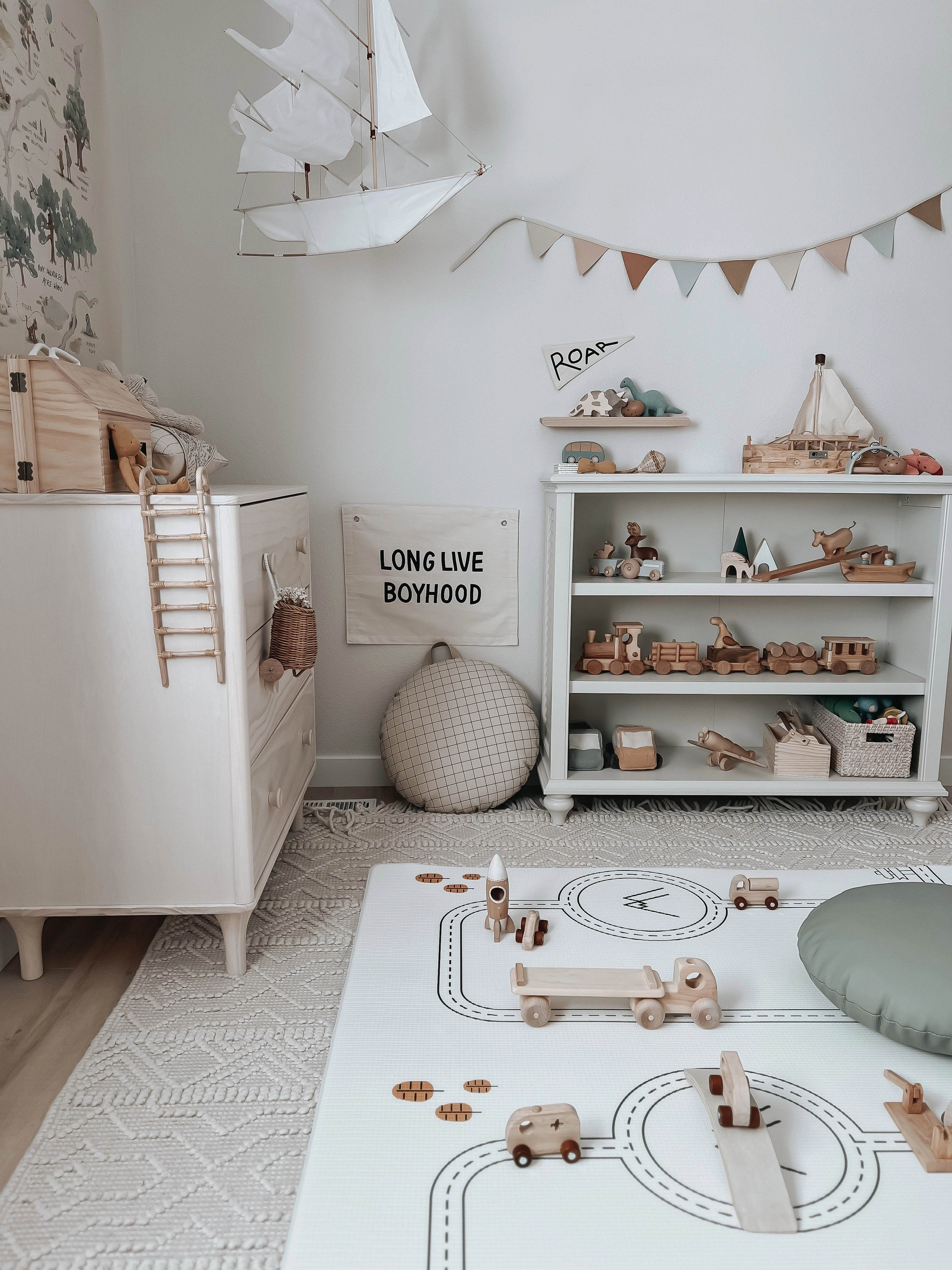 Little Bot Baby Play Mat (Ofie Mat, Boho Town   Country Road Nordic)