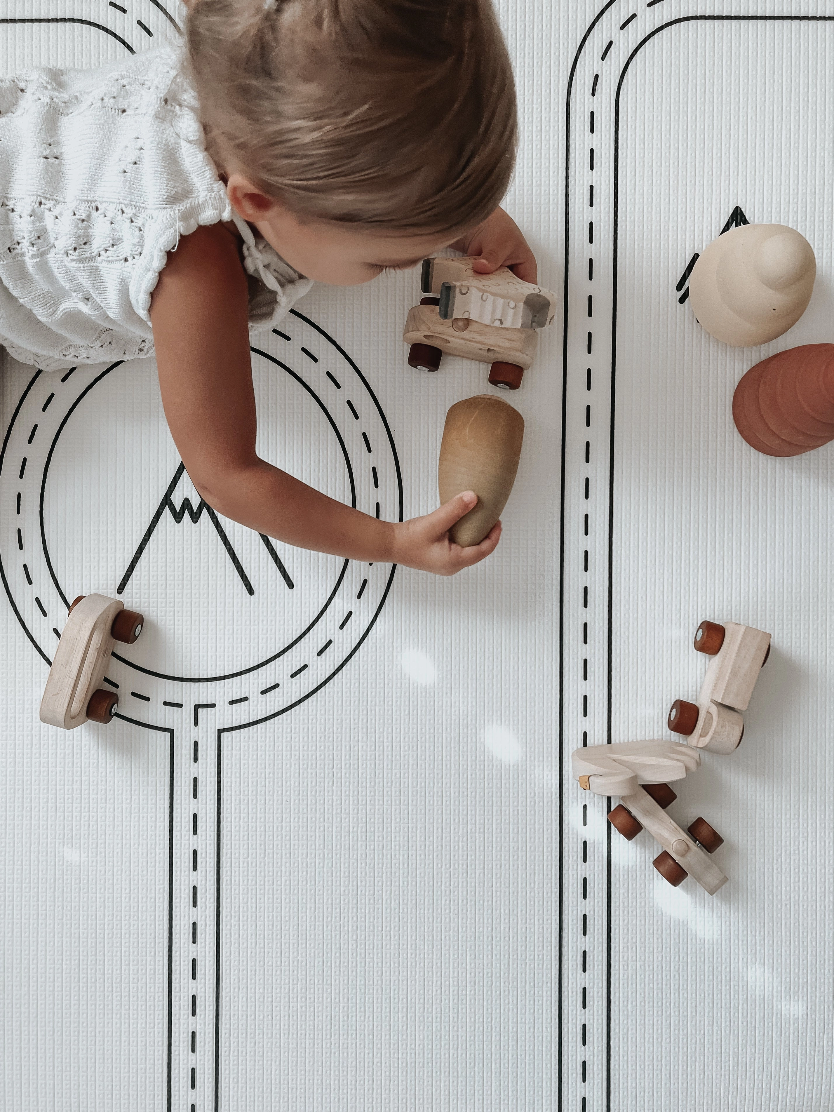 Little Bot Baby Play Mat (Ofie Mat, Country Road Nordic   Stripe)