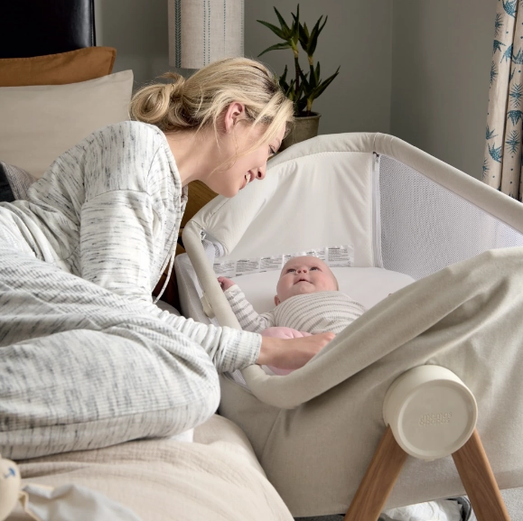 Lua Bedside Bassinet VARIOUS COLOURS