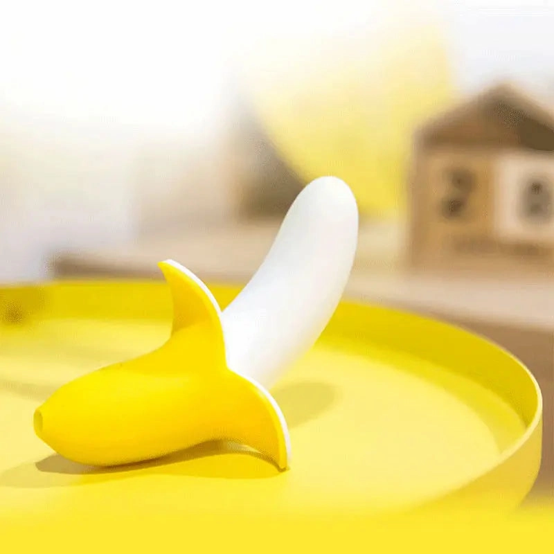 Mini Banana Vibrator for Women - Quusvik 10-Speed Vibration, Compact Size