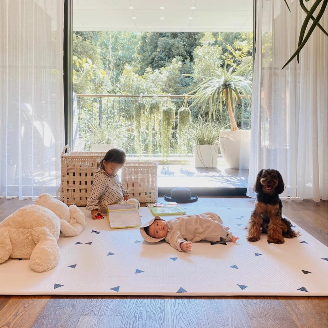 Ofie Reversible Play Mat (Country Road   Triangle)