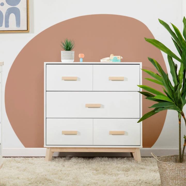 Scoot Changer/ Dresser