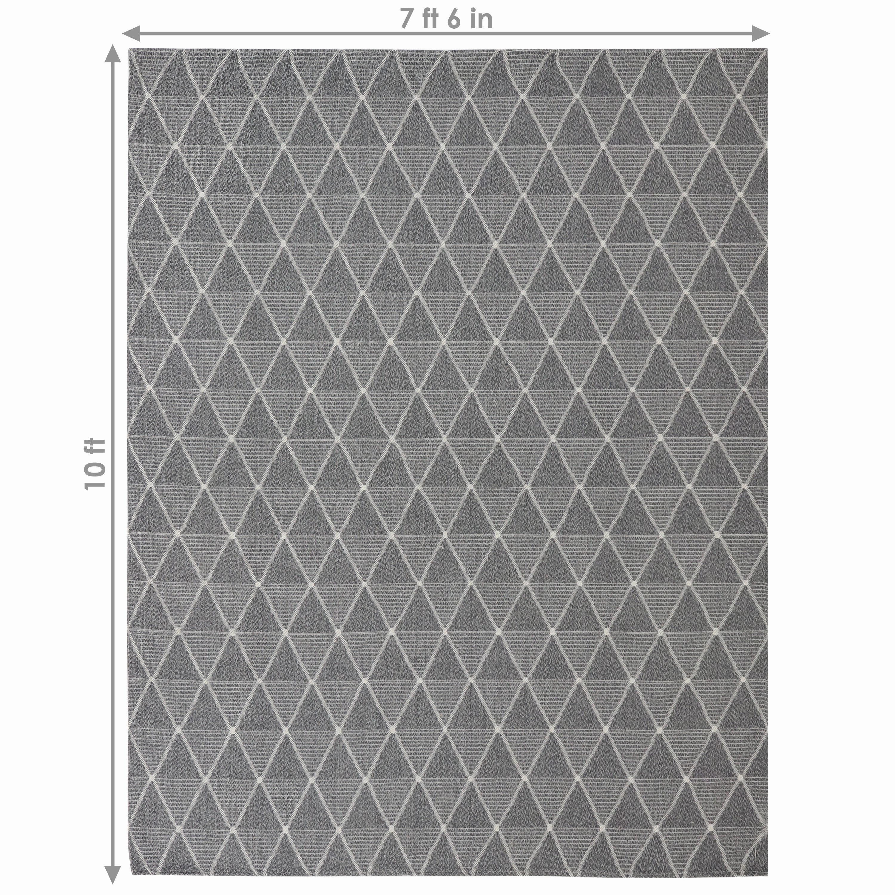 Sunnydaze Lattice Perfection Indoor Area Rug in Charcoal - 8 Ft. x 10 Ft.